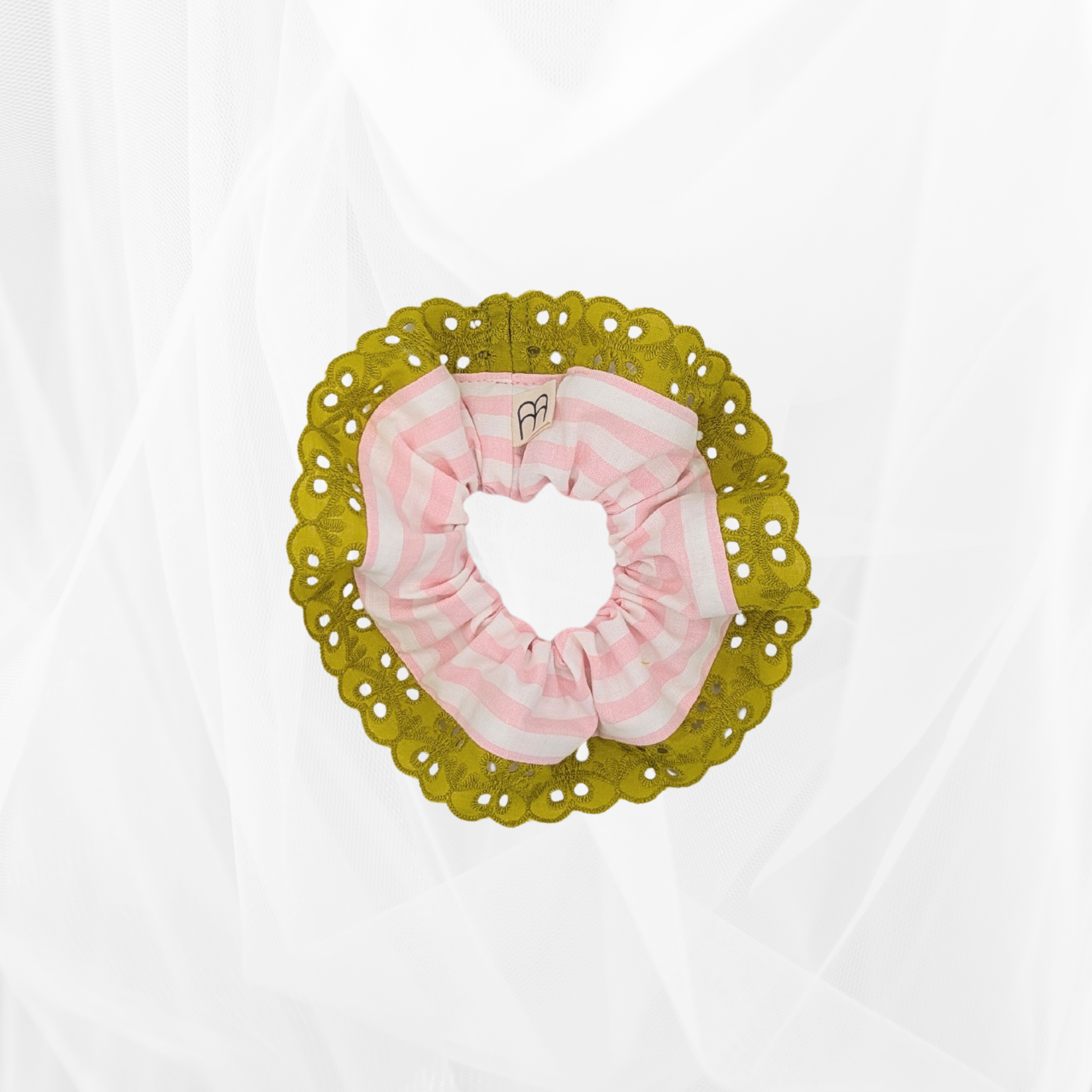 Chouchou - Rayure rose & blanche  horizontale & broderie anglaise verte Atelier Maellem