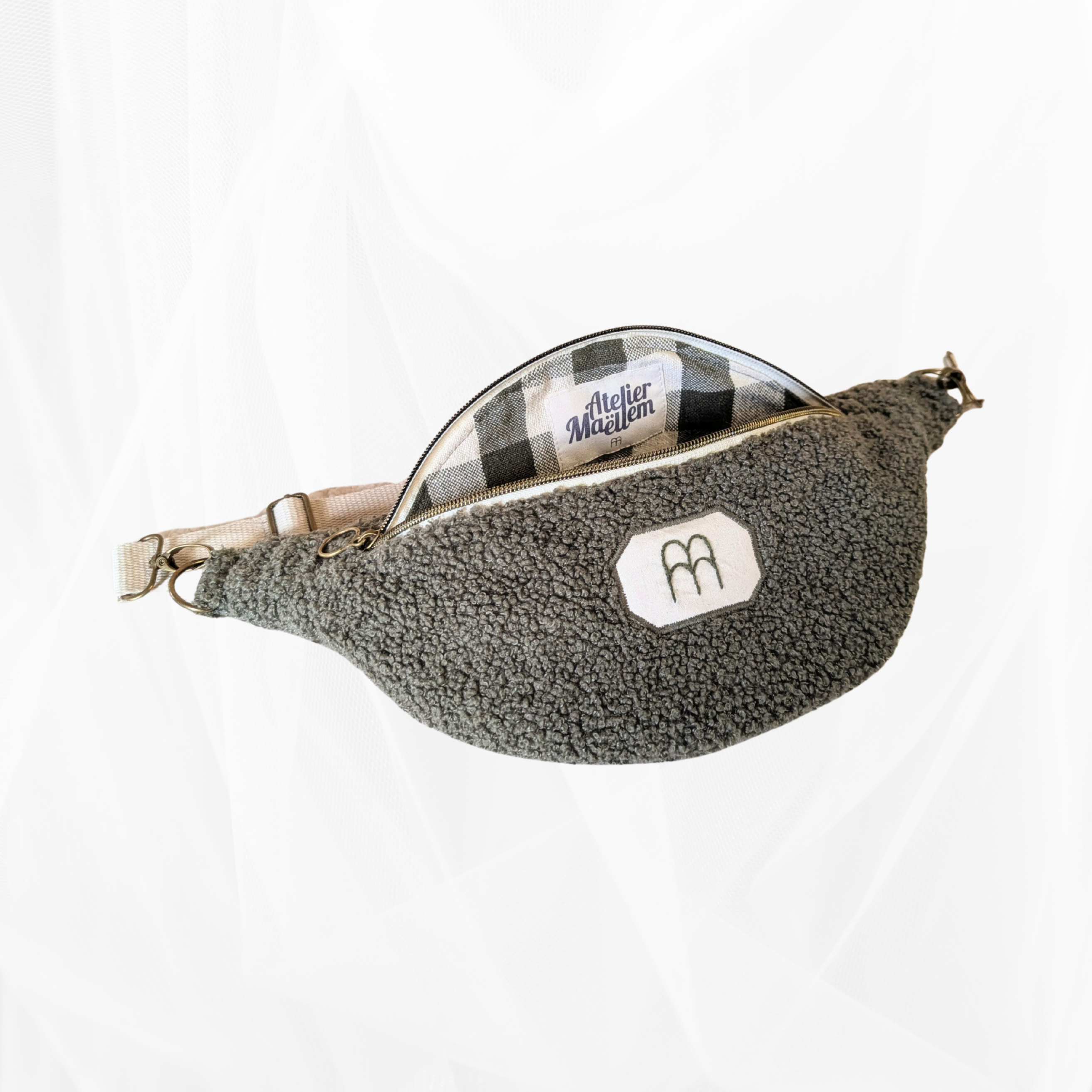 Banane Bouclette kaki Atelier Maellem