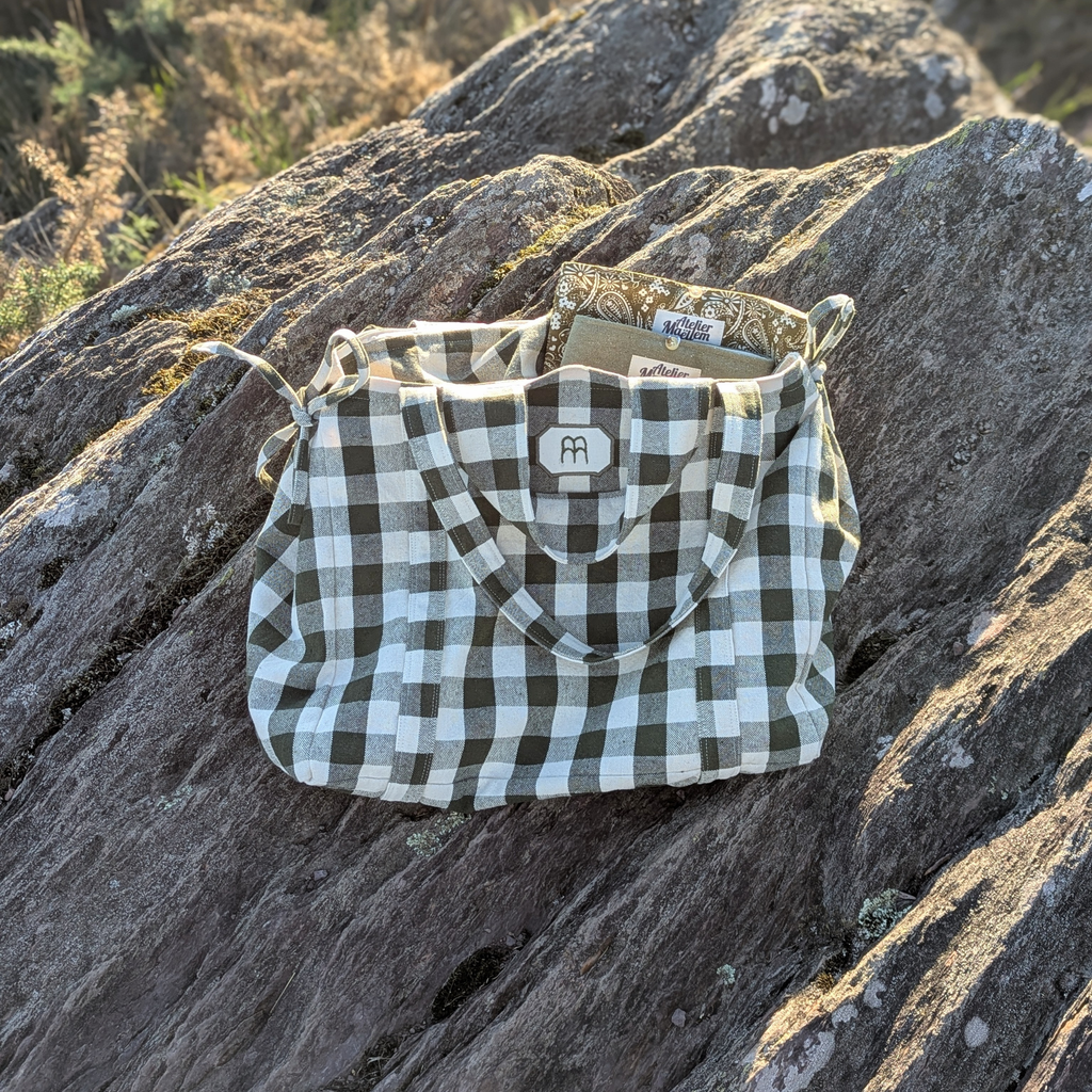 Sac cabas fermeture zippée - Carreaux vert et beige Atelier Maellem