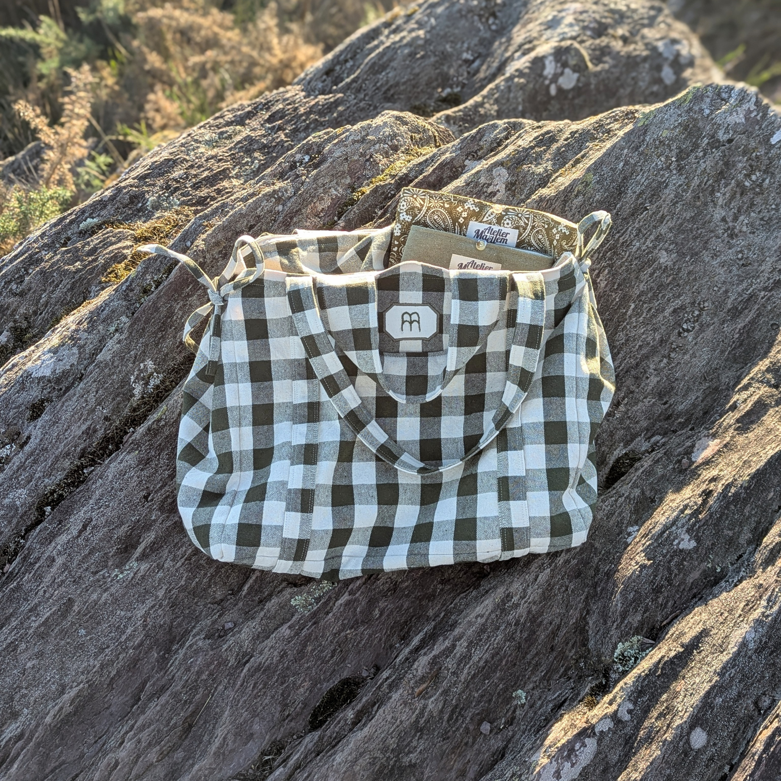 Sac cabas fermeture zippée - Carreaux vert et beige Atelier Maellem