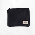 Pochette zippée - Velours côtelé noir Atelier Maellem